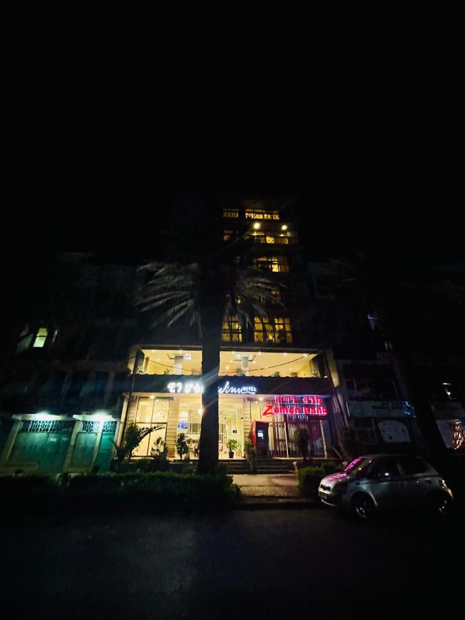 Winn Hotel - 바히르 다르 외부 사진